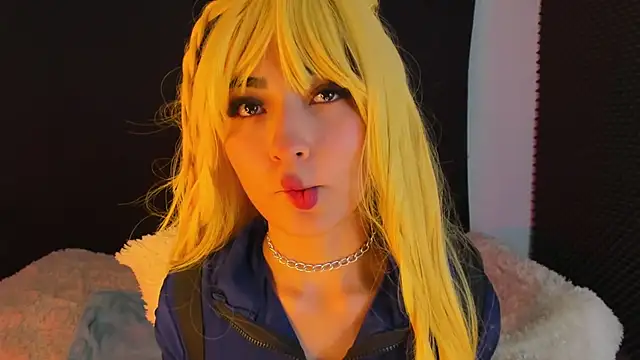 Snapshot of rosario215B chatting on 02.23.25 rosario215B online show from 02.23.25