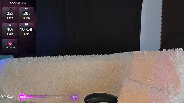 Snapshot of rosario215B chatting on 02.25.25 rosario215B online show from 02.25.25