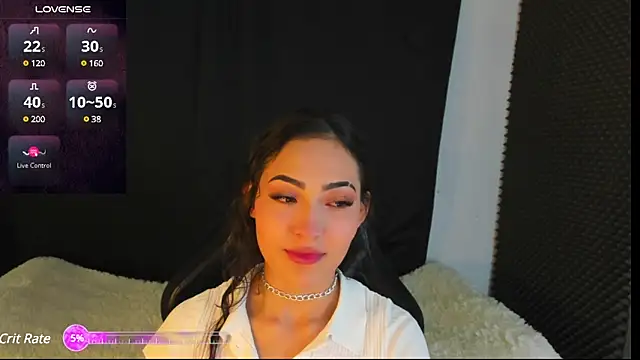 Snapshot of rosario215B chatting on 03.10.25 rosario215B online show from 03.10.25