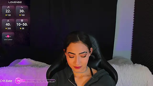 Snapshot of rosario215B chatting on 03.19.25 rosario215B online show from 03.19.25