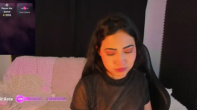 Snapshot of rosario215B chatting on 09.16.25 rosario215B online show from 09.16.25