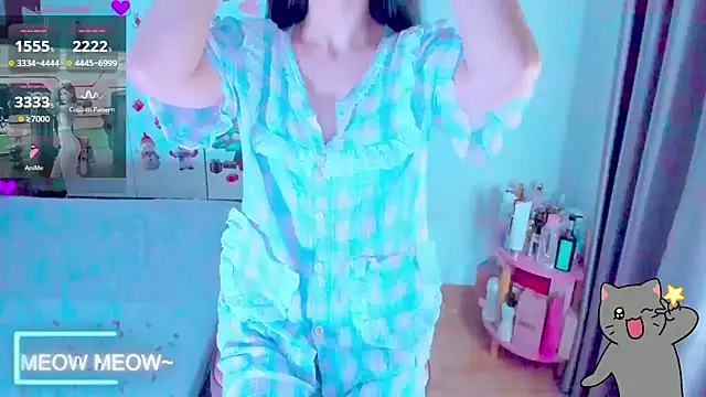 Snapshot of _BABBE_Hii chatting on 04.04.26 BABBE Hii online show from 04.04.26