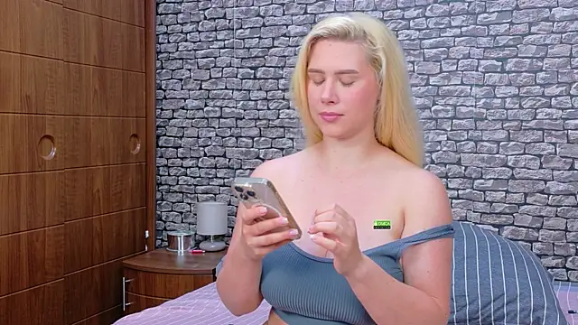 CuteBlondeMe online show from 07.06.26
