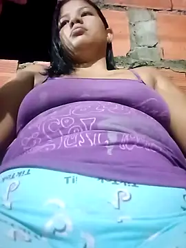 ValeriaSantos- online show from 12.28.24