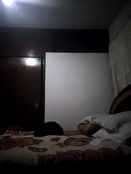 Snapshot of karlaalva chatting on 11.15.25 karlaalva online show from 11.15.25