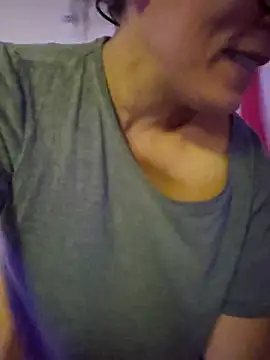 Ellie-L-Elizabeth online show from 11.21.25