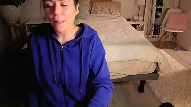 Ellie-L-Elizabeth online show from 01.09.26