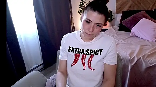 Ellie-L-Elizabeth online show from 04.23.26