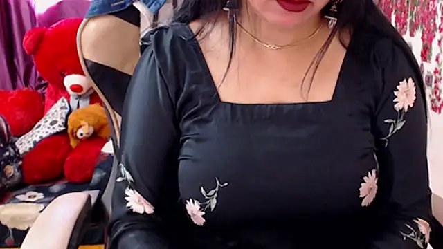 Naughty Kashish online show from 02.20.26