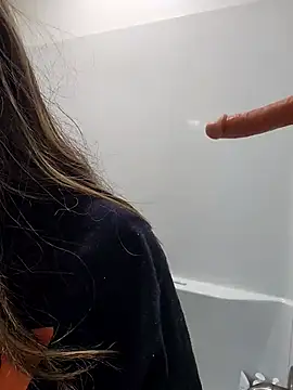 Snapshot of AriannaPena chatting on 03.08.25 AriannaPena online show from 03.08.25