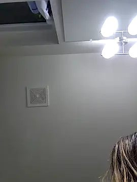 Snapshot of AriannaPena chatting on 03.13.25 AriannaPena online show from 03.13.25