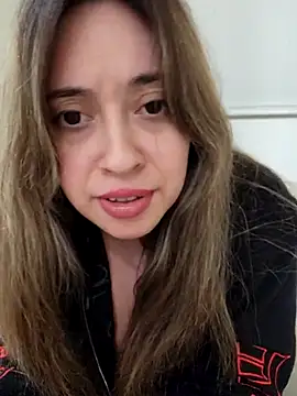 Snapshot of AriannaPena chatting on 03.13.25 AriannaPena online show from 03.13.25