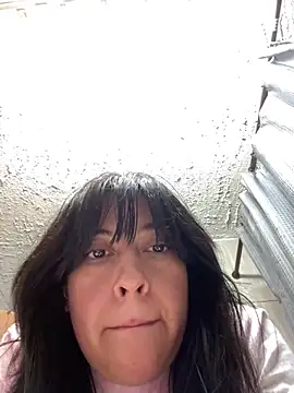 Snapshot of AriannaPena chatting on 09.28.25 AriannaPena online show from 09.28.25