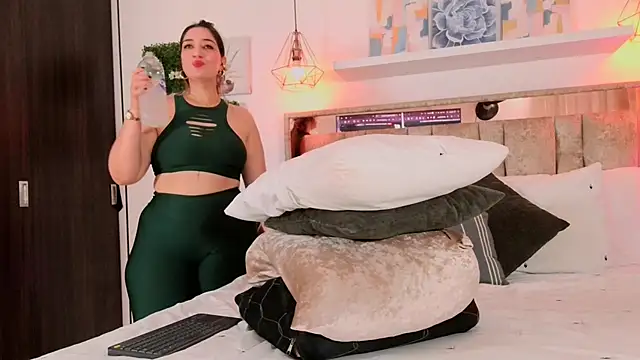 Dulce Morrys online show from 02.13.26