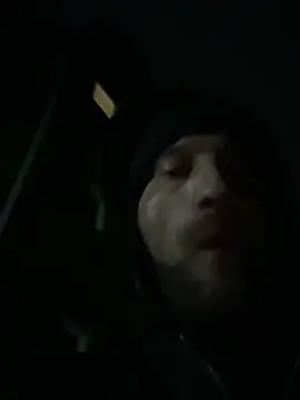 Snapshot of Toyboy471 chatting on 01.11.25 Toyboy471 online show from 01.11.25