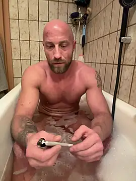 Snapshot of Toyboy471 chatting on 01.31.25 Toyboy471 online show from 01.31.25