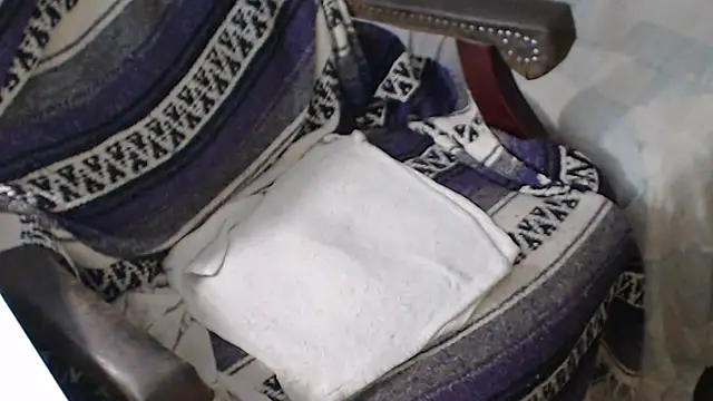 Snapshot of QueenDenizeAndTheCaptain chatting on 10.17.25 QueenDenizeAndTheCaptain online show from 10.17.25