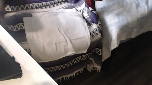 Snapshot of QueenDenizeAndTheCaptain chatting on 10.22.25 QueenDenizeAndTheCaptain online show from 10.22.25