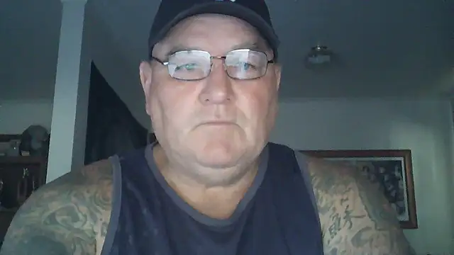 Snapshot of HOTANAL chatting on 03.03.25 HOTANAL online show from 03.03.25