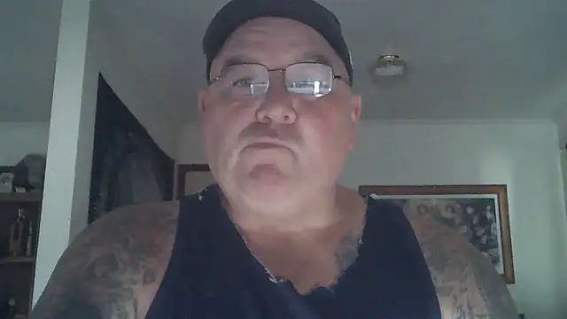 Snapshot of HOTANAL chatting on 03.18.25 HOTANAL online show from 03.18.25