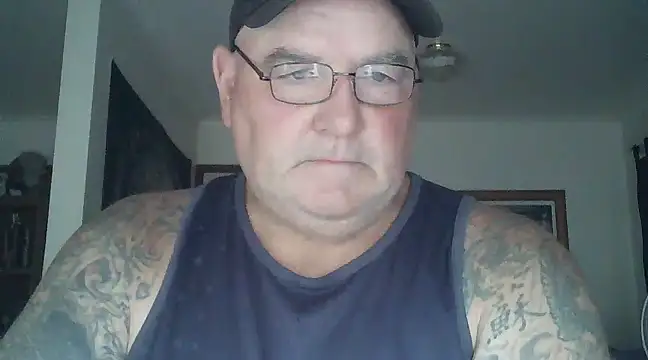 Snapshot of HOTANAL chatting on 03.20.25 HOTANAL online show from 03.20.25