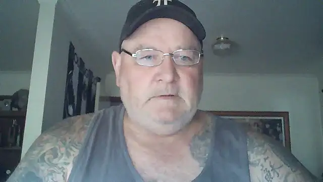 Snapshot of HOTANAL chatting on 01.09.26 HOTANAL online show from 01.09.26