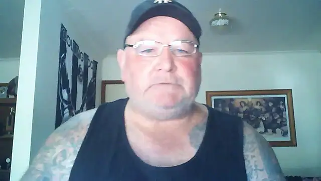 Snapshot of HOTANAL chatting on 01.17.26 HOTANAL online show from 01.17.26