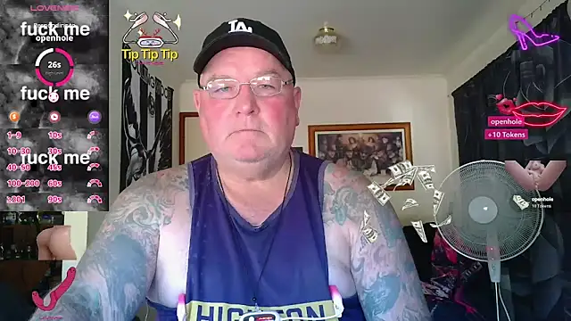 Snapshot of HOTANAL chatting on 02.20.26 HOTANAL online show from 02.20.26