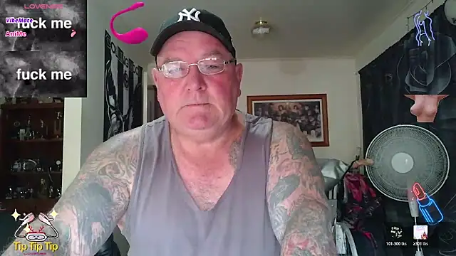 Snapshot of HOTANAL chatting on 02.24.26 HOTANAL online show from 02.24.26