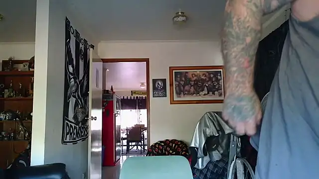 Snapshot of HOTANAL chatting on 02.26.26 HOTANAL online show from 02.26.26