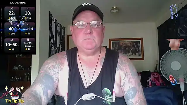 Snapshot of HOTANAL chatting on 03.17.26 HOTANAL online show from 03.17.26