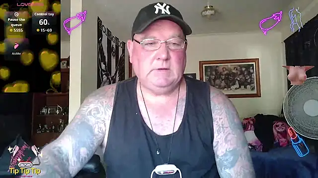 Snapshot of HOTANAL chatting on 03.23.26 HOTANAL online show from 03.23.26