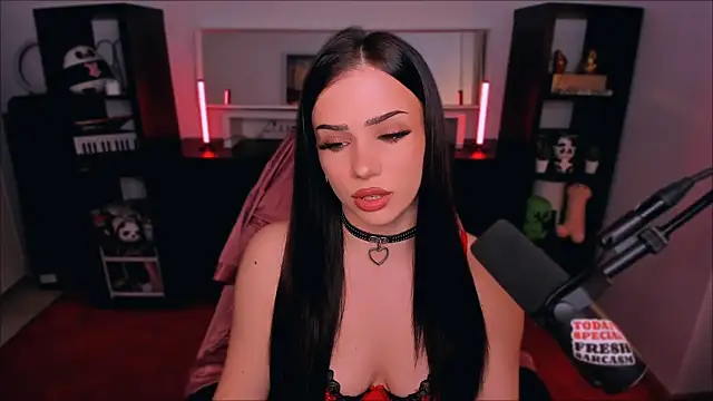 SofiRusselle online show from 02.09.26