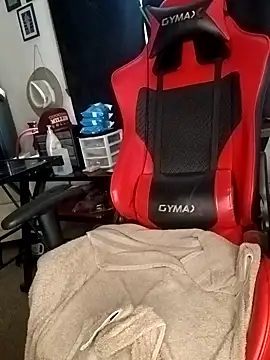 Snapshot of yellowwetfox chatting on 02.16.25 yellowwetfox online show from 02.16.25