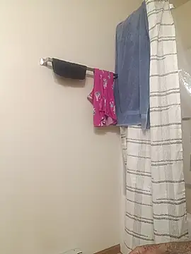 yellowwetfox online show from 03.03.26