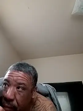 yellowwetfox online show from 04.08.26