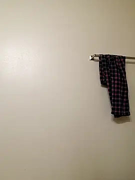 yellowwetfox online show from 04.13.26