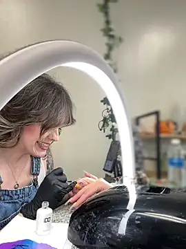 annablisss online show from 03.04.25