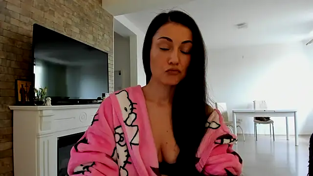 OliviaSirena online show from 03.27.26