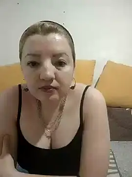 Snapshot of stefanyharper16 chatting on 02.19.25 stefanyharper16 online show from 02.19.25