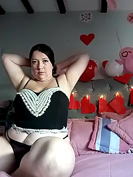 Snapshot of isabella_rossse chatting on 02.12.25 isabella rossse online show from 02.12.25