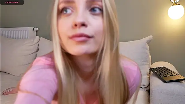 minimolly online show from 02.16.26