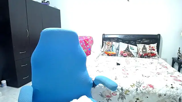 Xiimen online show from 11.13.25