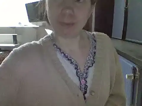 Moi Lina online show from 12.28.24