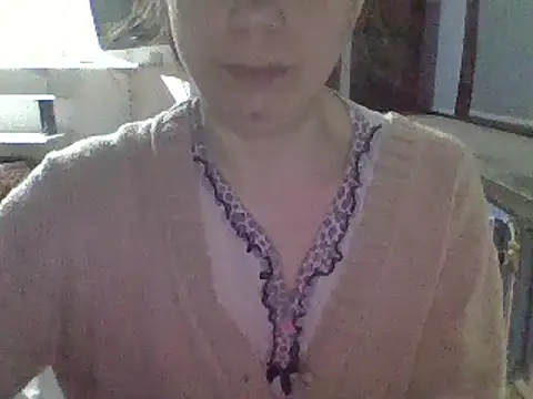 Moi Lina online show from 01.27.25