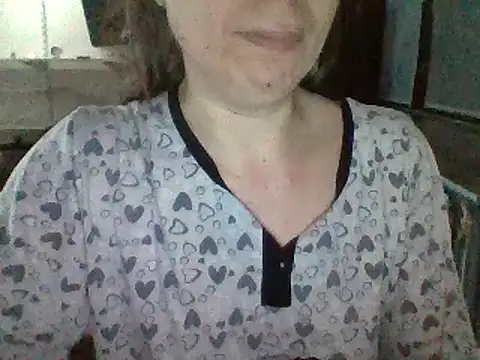 Moi Lina online show from 10.14.25