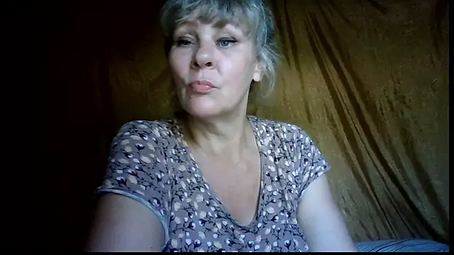 Snapshot of karina_ren_ chatting on 07.28.26 karina ren online show from 07.28.26