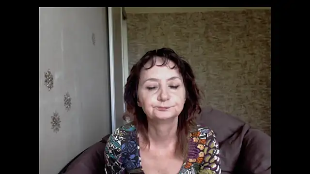 AnnieEltgant online show from 06.02.26