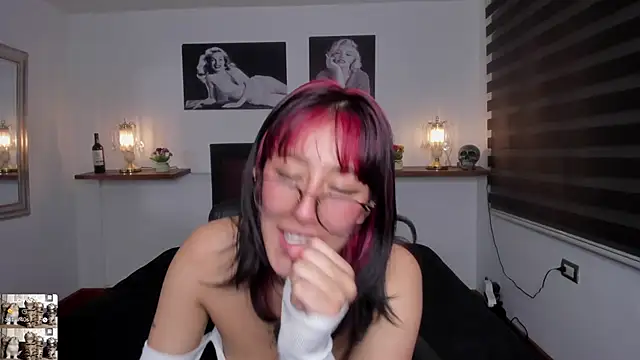 Mariana Joness online show from 03.07.25