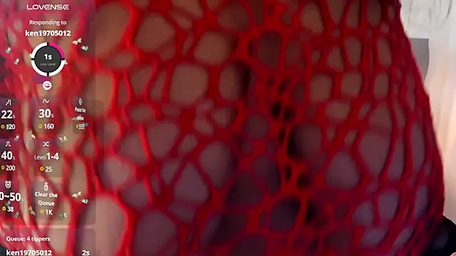 Snapshot of Nickytouse chatting on 01.31.25 Nickytouse online show from 01.31.25